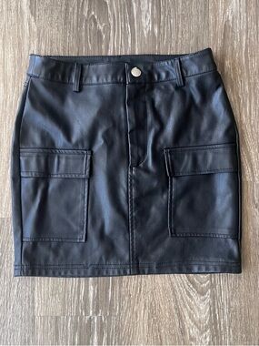 Love Tree Black Faux Leather Cargo Pocket Mini Skirt